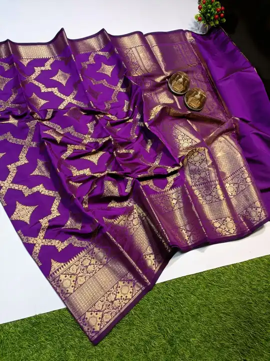 Banarasi desainer very beautiful color silk sarees uploaded by business on 8/28/2023