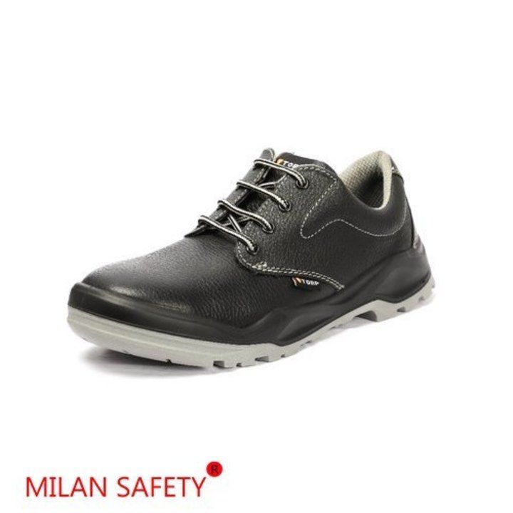 T torp ben 09 uploaded by New Milan Footwear on 3/20/2021