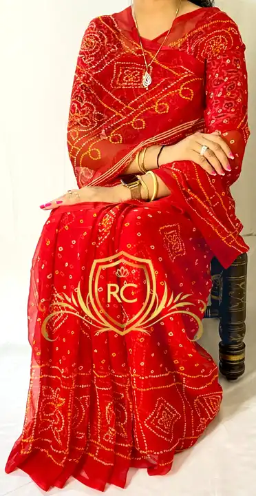 Fabric pure 20 gram royal georgette original

Best quality material
.super colour

 uploaded by RD creation on 8/28/2023