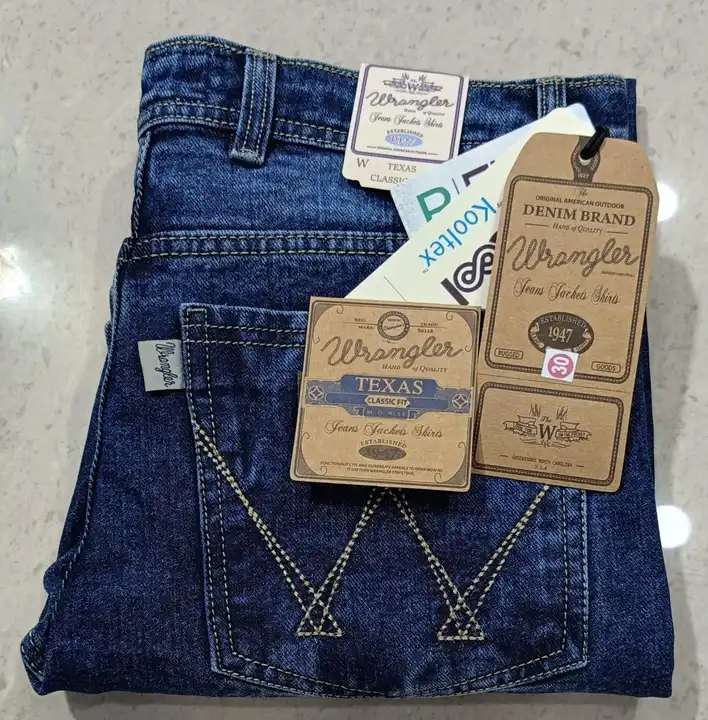 *MENS.      STRAIGHT JEANS*
*FABRIC   COTTON KNITTED*   

*BRAND : WRANGLER*

 *SIZE : 28-30-30-32-3 uploaded by business on 8/29/2023