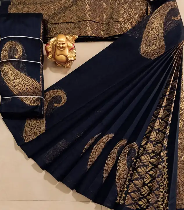 Saree uploaded by Rayon Fashion on 8/29/2023