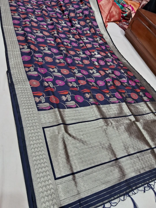 Product uploaded by VAIBHAV SAREES on 8/30/2023