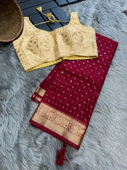 Exclusive organza Collection || kalawati®️

(₹)  1365/- 

Pure Organza silk  with shiny fabric & wea uploaded by business on 8/31/2023