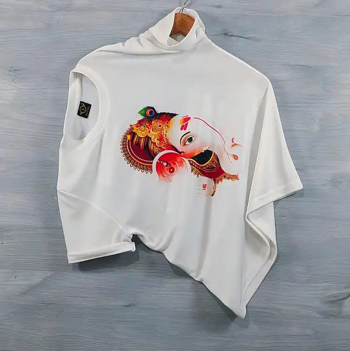 White Round Neck T-shirts  uploaded by BRANDO FASHION on 8/31/2023