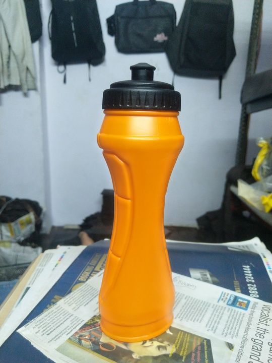 Post image I want this type Water bottle please contact me