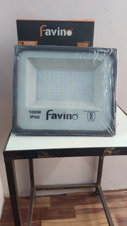 Favino 100W Flood light  uploaded by Dev Marketing on 9/1/2023