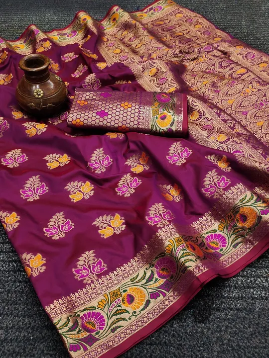 Soft silk saree with meenakari weaving border  uploaded by Suyukti Creation on 9/1/2023