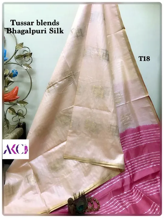 Double box zari saree uploaded by business on 9/1/2023