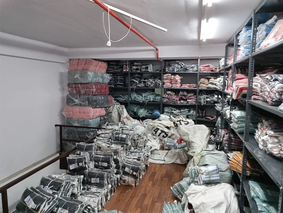 Warehouse Store Images of Vexana lifestyle