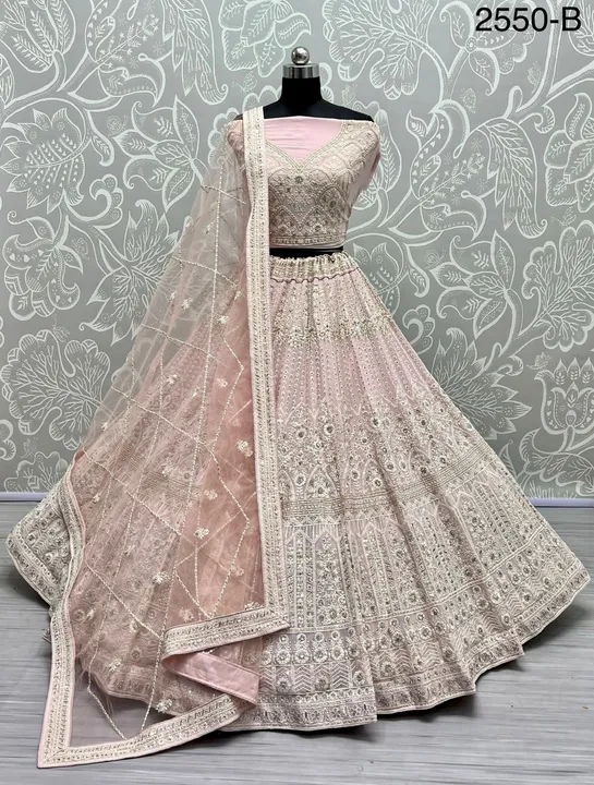 Product uploaded by Agarwal Fashion  on 9/2/2023