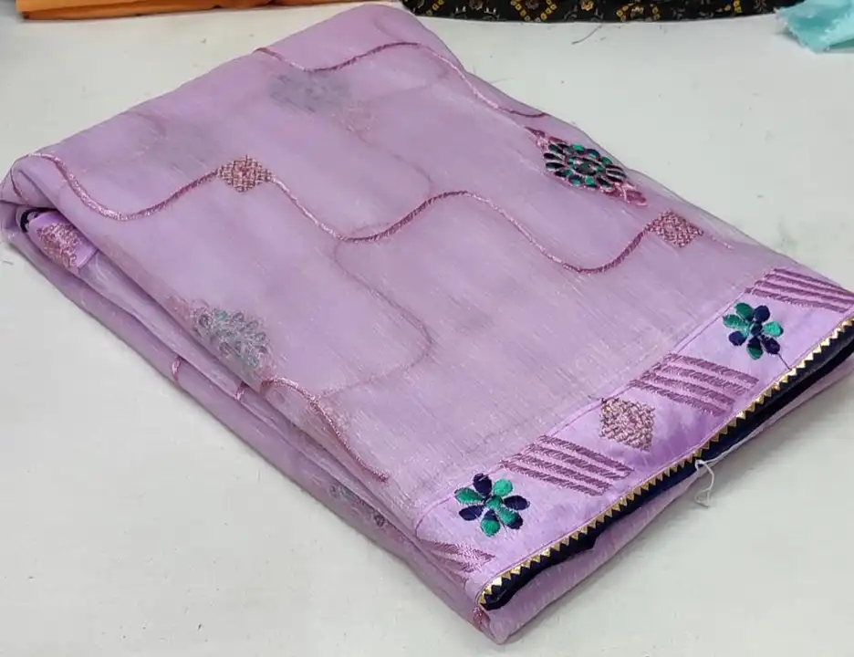 siquns work saree  uploaded by business on 9/2/2023