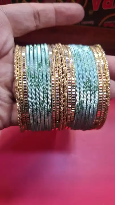 Bangles set uploaded by business on 9/2/2023