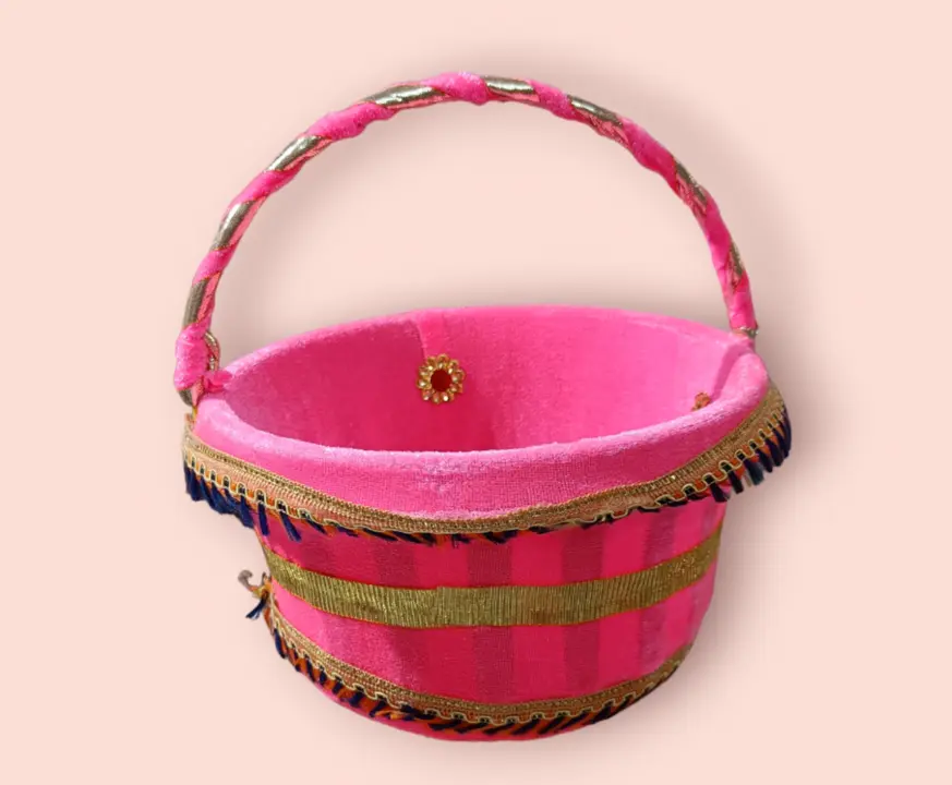 Decorative baskets  uploaded by Krishna collection on 9/3/2023