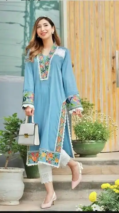 Women ethnic wear Pakistani set uploaded by business on 9/3/2023