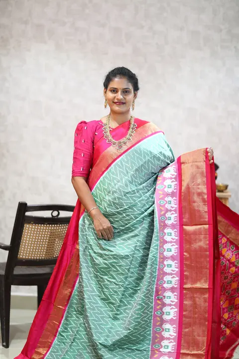 Pochampally ikkat silk sarees uploaded by RR handlooms on 9/3/2023