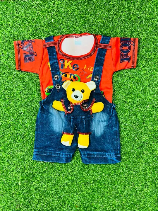 Dungarees  uploaded by Littlemama on 9/4/2023