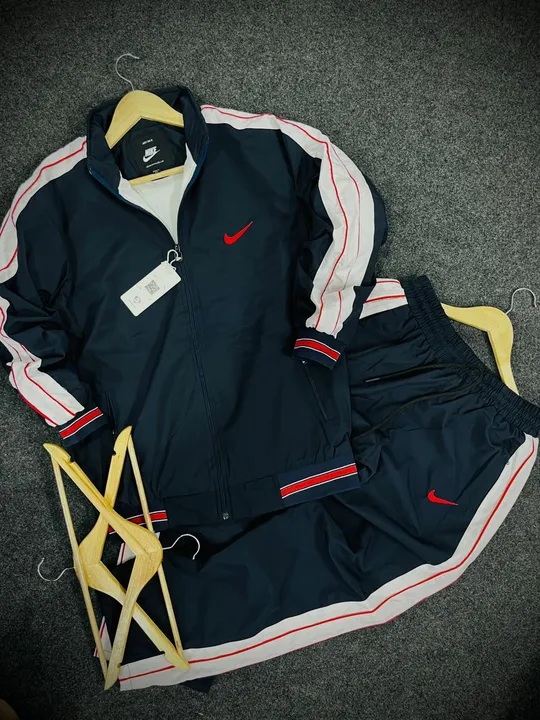 Men'sheavy quality track suit  uploaded by kanishk fashions on 9/4/2023