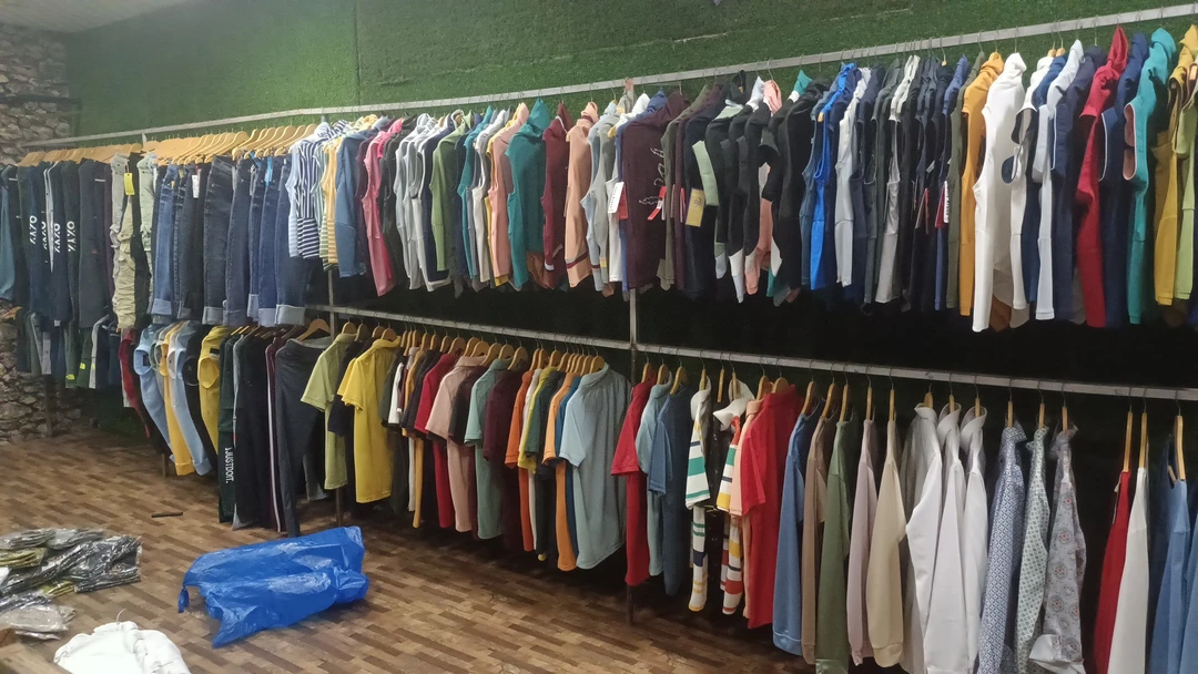 Warehouse Store Images of Gr fashion