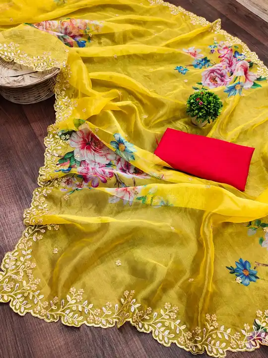 Organza silk saree with floral prints uploaded by Suyukti Creation on 9/4/2023