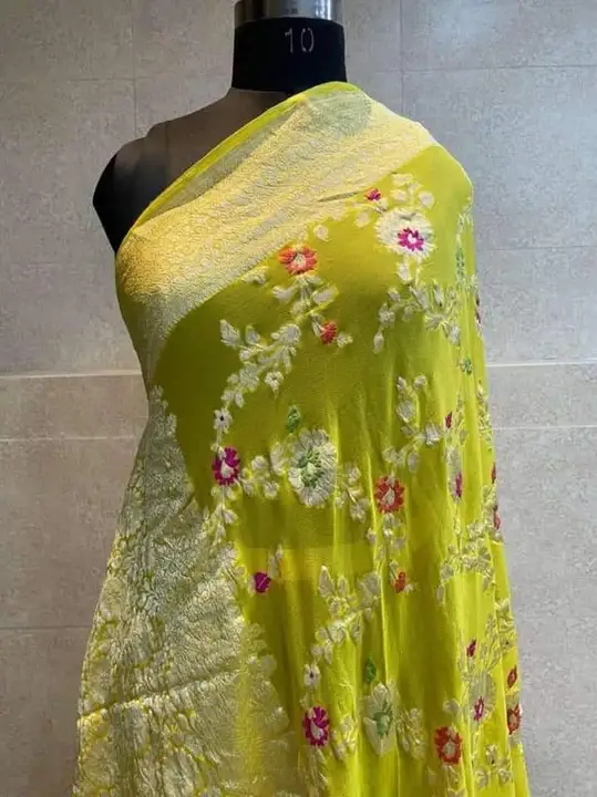 Banarsi silk  uploaded by WeaveMe India on 9/4/2023
