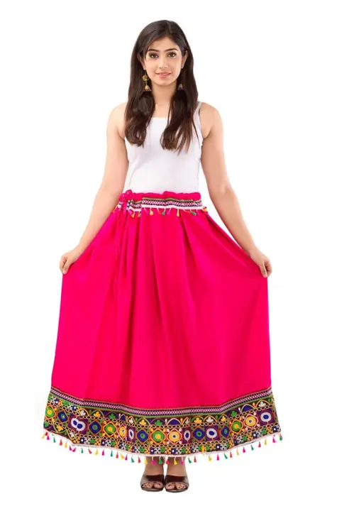 Post image Rayon plain skirt with embroidered lace
Length : 39inch
Size: free upto xxl
Fabric : Rayon
Price: 210+5%GST