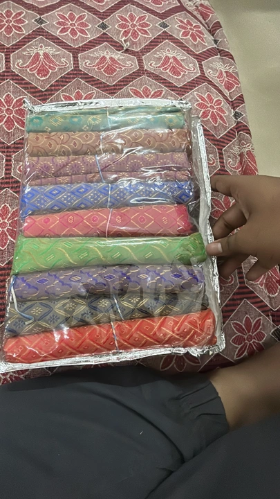 10 pcs pouch packing uploaded by Mayuri Enterprises on 9/6/2023