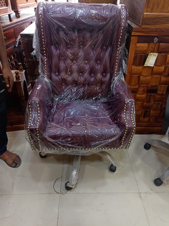Maharaja chair for boss uploaded by Ajaz export on 9/7/2023