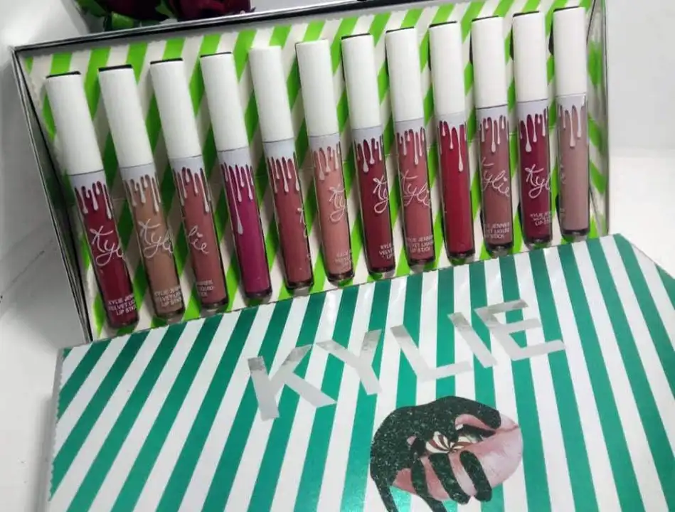 Kylie Imported Quality Matte Lipgloss Set

Only 399/-sx uploaded by business on 9/7/2023