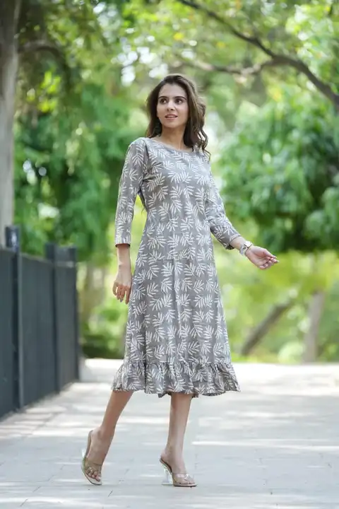 Post image 👉Bagru Hand Printed Long Dress/ One piece

👉 In stock
👉 *Designer Frill*


👉Latest trendy Designs

👉 Bulk/ wholesale
Available

👉Size 38-46
👉sleeve length 17
👉lenth 44 inch

*Hurry up book now!*
*Offer for limited Time*

*Book now*