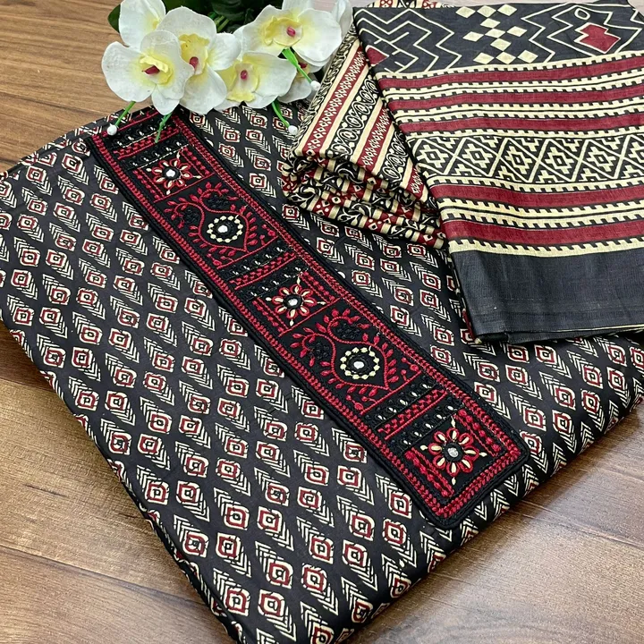 Post image COTTON PRINT WITH WORK

*Top* pure cotton soft print with patch work
Bottom cotton print
Dupatta cotton print/chiffon 
MTR DETAILS 👇👇
Top 2.50
Bottom 2.50
Dupatta 2.25

Price *699 free shipping 🛳️👈*

Pre-Booking 📲