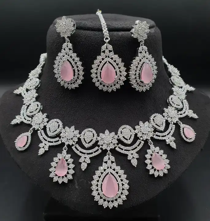 Necklace &earrings  uploaded by Jewel paradise on 9/8/2023