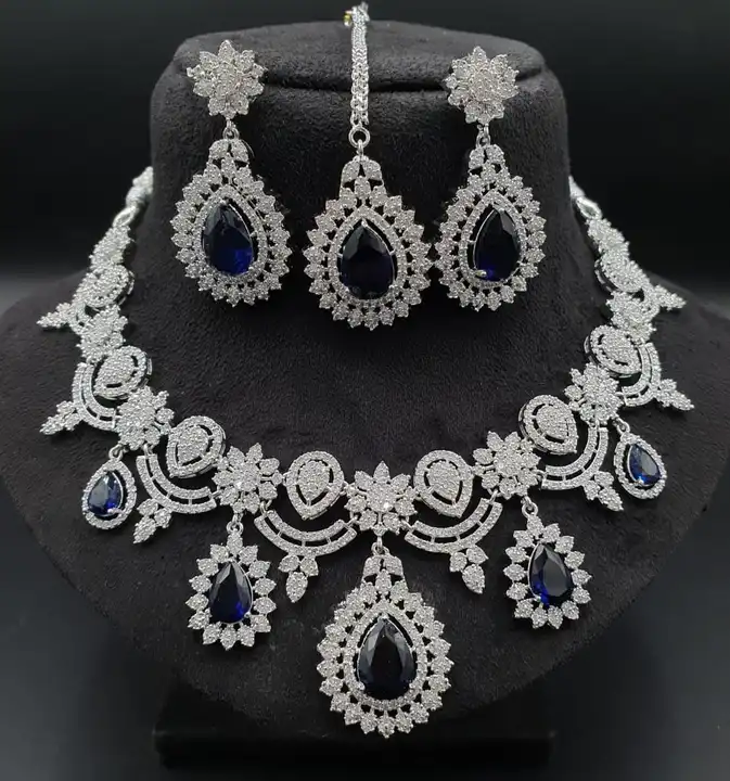 Necklace &earrings  uploaded by Jewel paradise on 9/8/2023