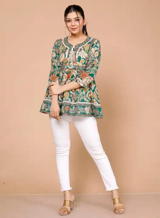 Post image I want 100 pieces of Tunic Top  at a total order value of 50000. I am looking for S To XXL 
Modal,capsul, chinon, silk,viscos,. Please send me price if you have this available.