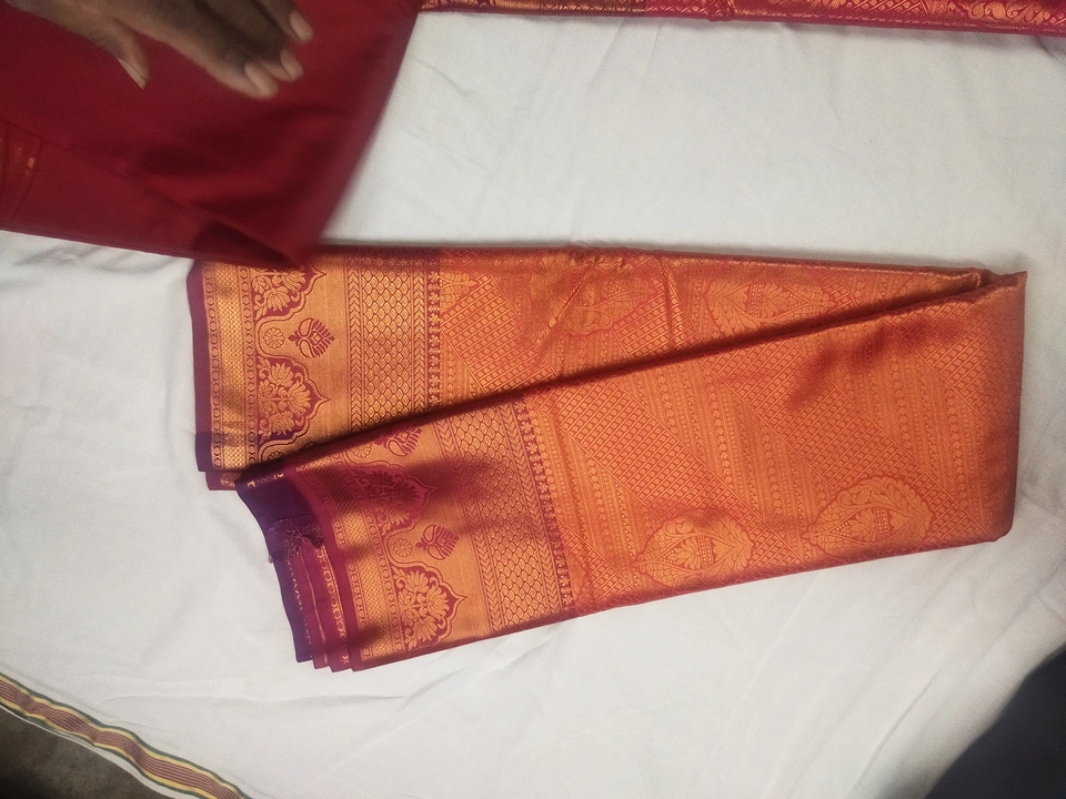 Semi kanchipuram silk saree  uploaded by Sri venkateshwara silks on 9/9/2023