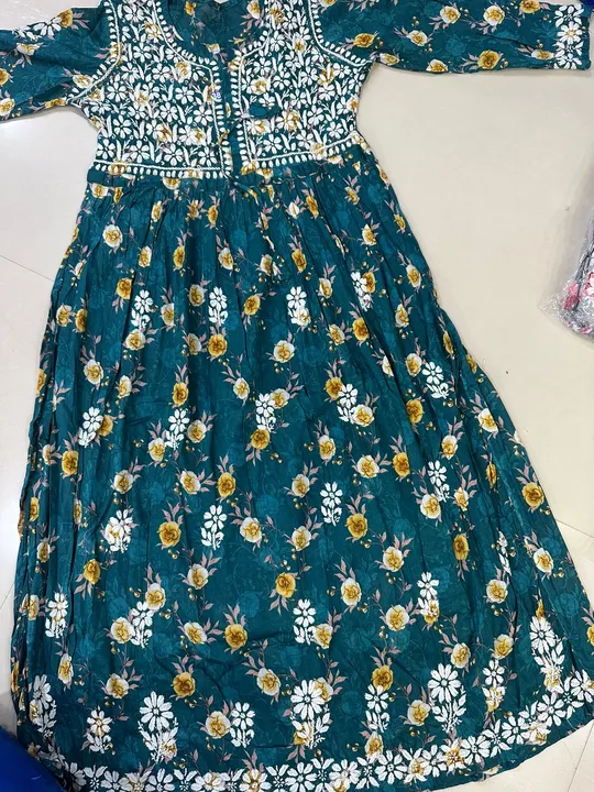 Printed Mul Mul Gown With fine hand work  uploaded by Lucknowi_Nizami_Fashion on 9/9/2023