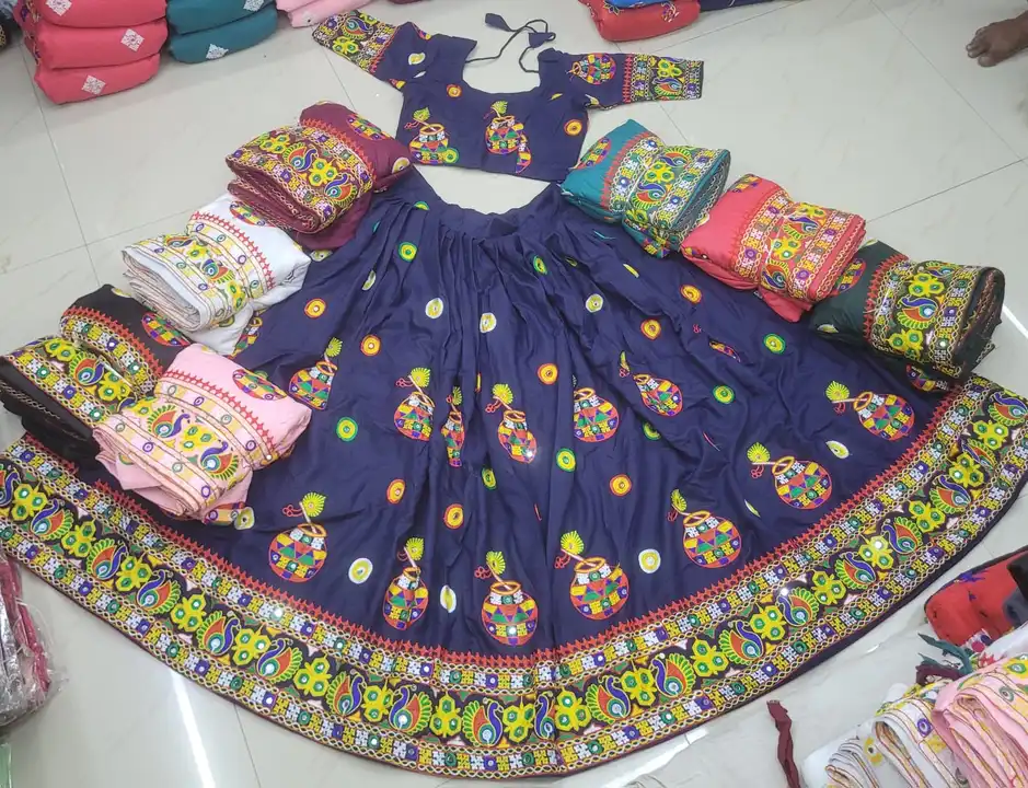 Product uploaded by SHREE HARSIDDHI FASHION on 9/11/2023