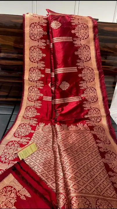 Handloom katan silk sarees uploaded by business on 9/11/2023
