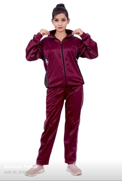 Women Tracksuit  uploaded by business on 9/11/2023