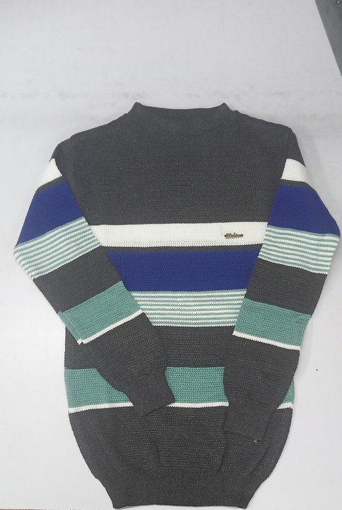Jen's sweater  uploaded by business on 9/13/2023