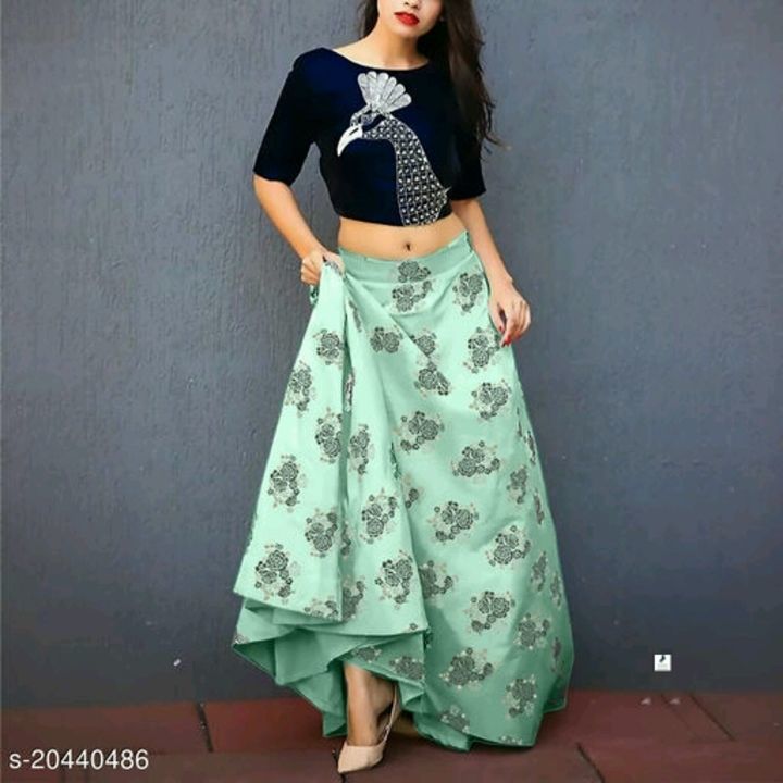 Skirt and top  uploaded by business on 3/21/2021
