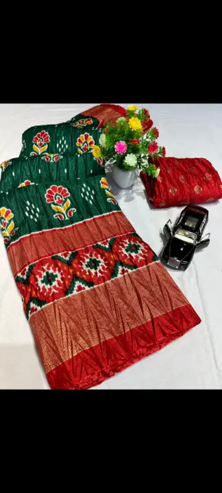 Crushed dola silk saree  uploaded by SS fashion world on 9/14/2023