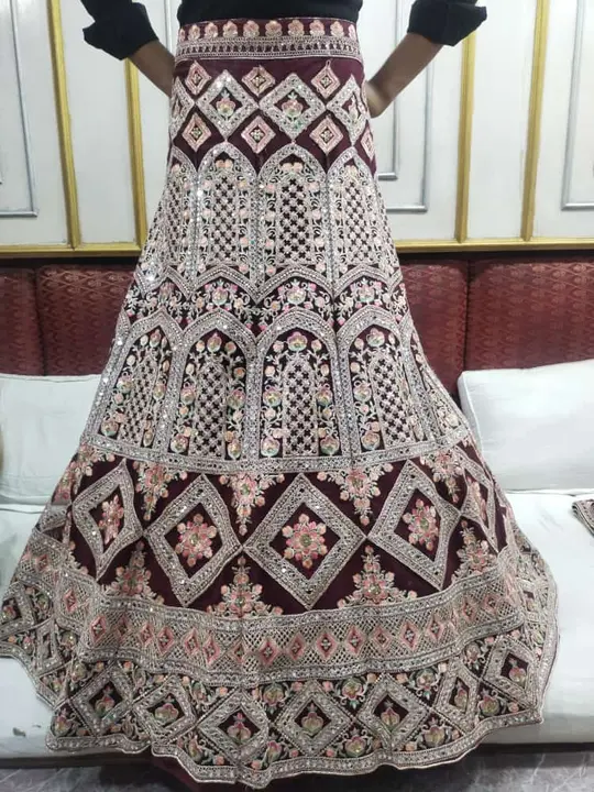 Product uploaded by Zam Zam unique collection 💃 on 9/14/2023