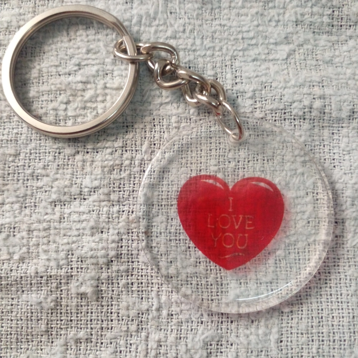 Fancy Crystal Keychains Big Heart uploaded by Mahadev Traders on 9/14/2023
