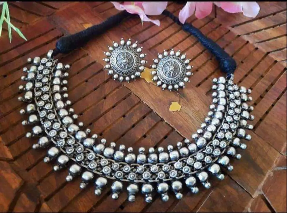 Product uploaded by Sri Mutha jewellery on 9/15/2023