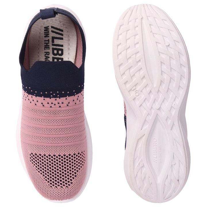 Women flyknit shoes D-132 uploaded by Libero Footwear on 9/15/2023