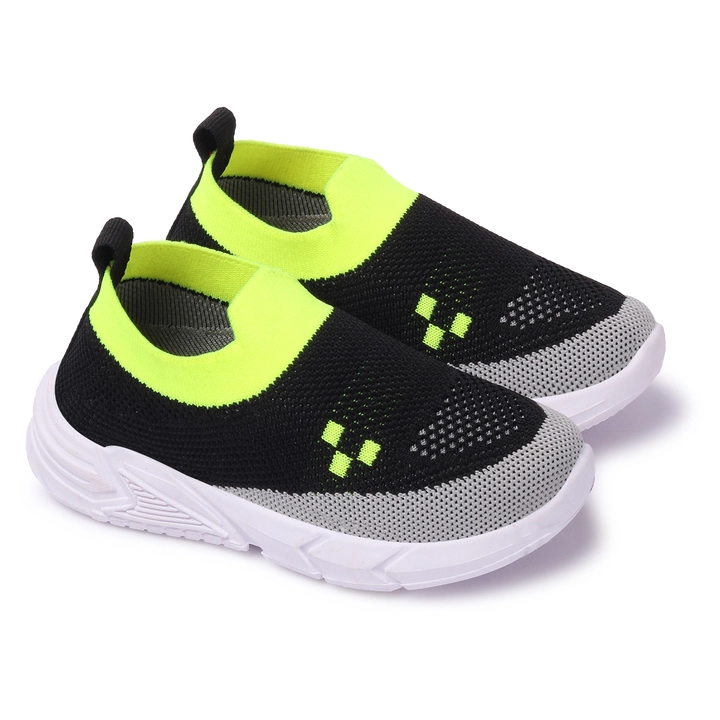 KIds flyknit sports shoes D-161 uploaded by Libero Footwear on 9/15/2023