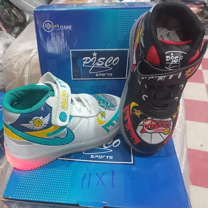 Kids NIKE light 🚨 shoes 👟 uploaded by business on 9/16/2023