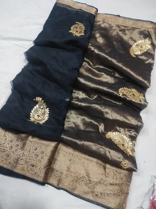 Post image Super new design launch👉👉pure organga chit palu fabric👉same fabric blouse👉jaipuri hand piten work👉👉price *1399*/-
*Free shipping*🌻
DM for orders or contact us on 9821690809