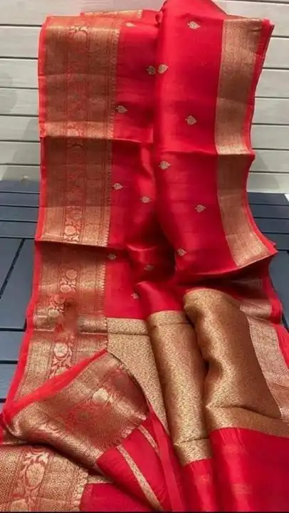 Product uploaded by SHAMEEMA SAREES on 9/17/2023