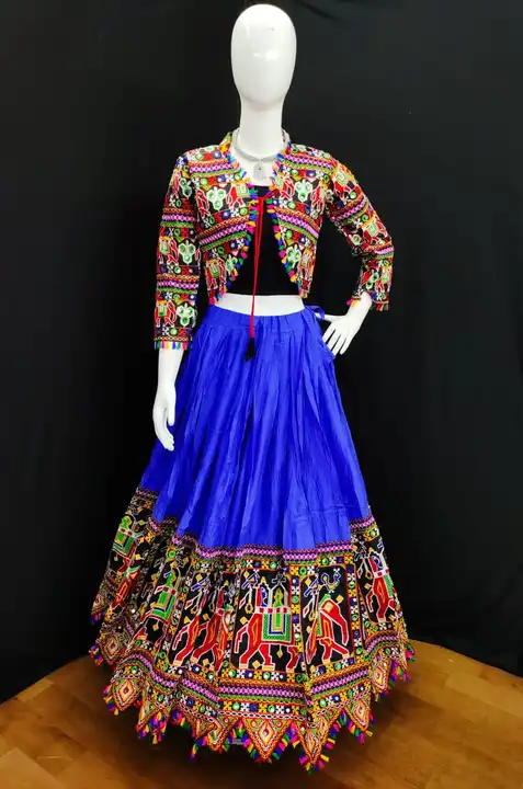 Navratri lehnga combo also availablemm uploaded by Wedding collection on 9/17/2023